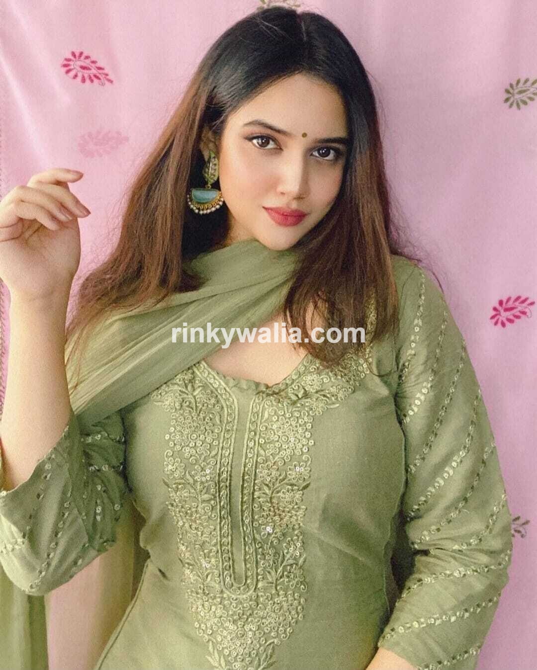 Independent Call Girls in Kanpur